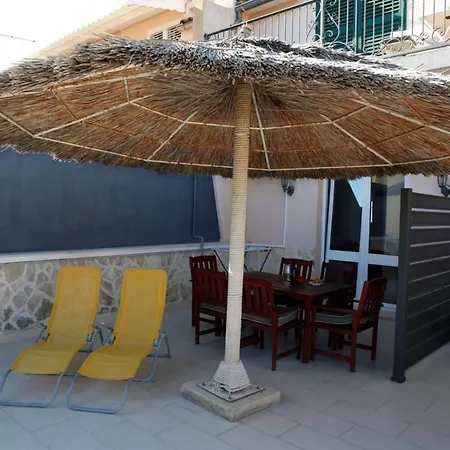 公寓 In With Terrace, Air Conditioning, Wifi *