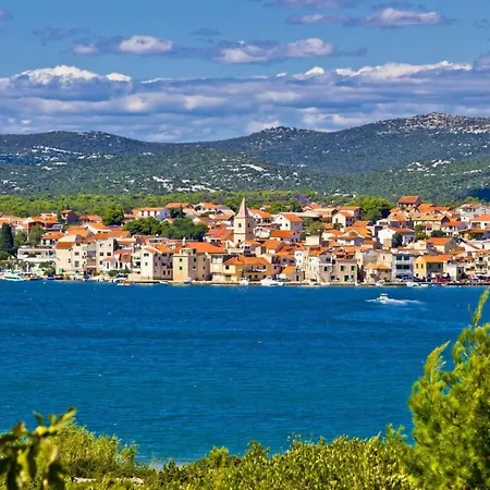 In With Terrace, Air Conditioning, Wifi * Vodice
