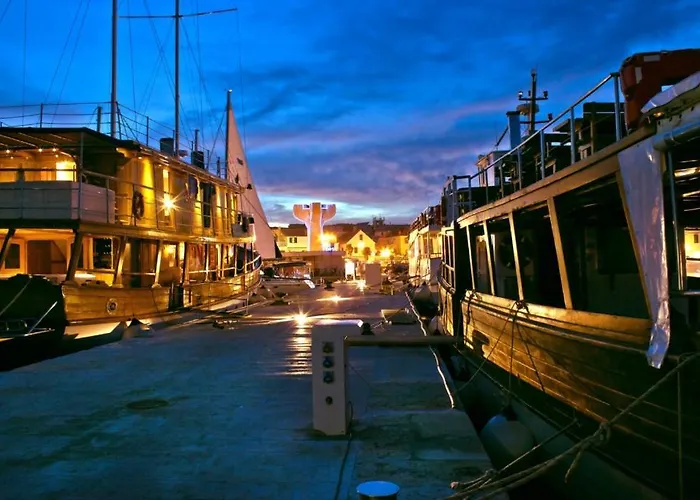 In With Terrace, Air Conditioning, Wifi *